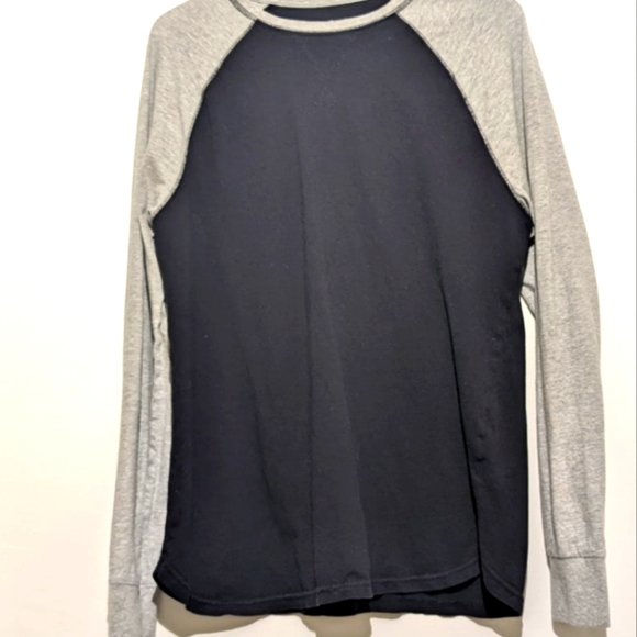 USED, GOOD CONDITION, GOODFELLOW & CO, COLOR BLOCKED WITH BLACK AND GREY… - Picture 1 of 7